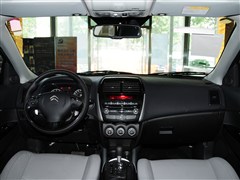 2012款 2.0L 两驱豪华版