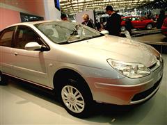 2005款 2.0 选配型