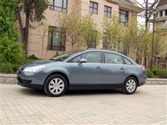 2006款 2.0L 自动旗舰型