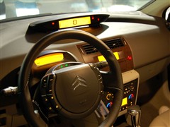 2006款 2.0L 自动旗舰型