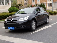 2006款 2.0L 自动旗舰型