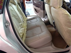 2006款 2.0L 自动尊贵型