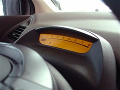 2006款 2.0L 自动尊贵型