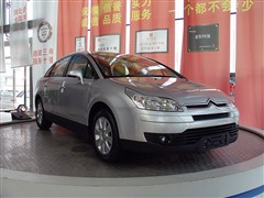 2006款 2.0L 自动尊贵型