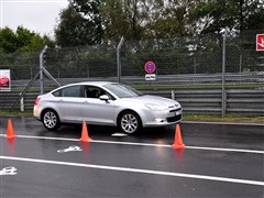 2007款 2.0 豪华型