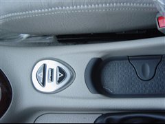 2004款 2.0 标准型