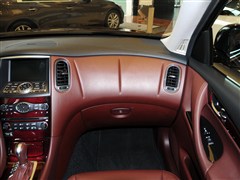 2013款 2.5L 四驱尊雅版