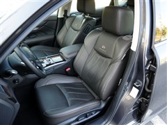 2012款 M25L 奢华版
