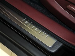 2013款 EX25 两驱优雅版