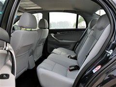 2011款 1.6L 手动豪华型