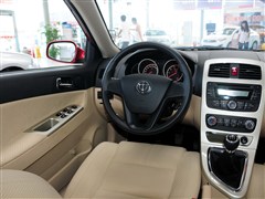 2012款 1.5L 手动豪华型