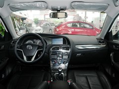 2012款 1.5T 手动两驱运动型