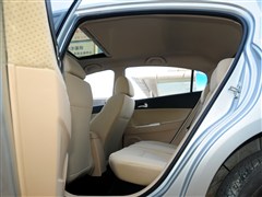 2012款 1.5L 自动豪华型