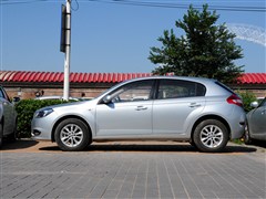 2012款 1.5L 自动豪华型