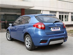 2010款 1.3L 手动豪华型