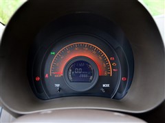 2013款 1.0L 舒适型