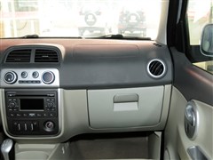 2010款 1.3L 手动豪华型