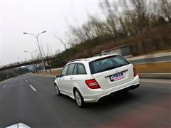 2011款 C 200 豪华运动旅行版