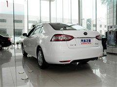 2012款 2.3L 自动豪华型