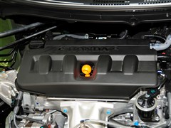 2013款 1.8L 自动舒适版 6座