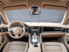2014款 Panamera 4 3.0T