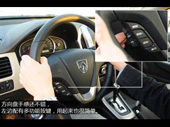 2012款 1.8L 自动精英型