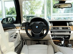 2014款 530Li 风尚设计套装