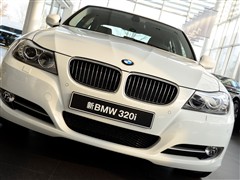 2011款 320i 豪华型