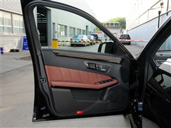 2015款 E 320 L 运动豪华型