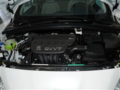 2013款 2.0L 车载互联尊贵版