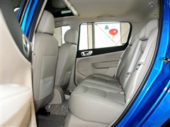 2012款 两厢 1.6L 手动舒适版