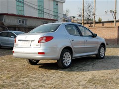 2009款 三厢 1.6L 自动享乐版