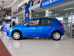 2009款 两厢 1.6L 自动爱乐版