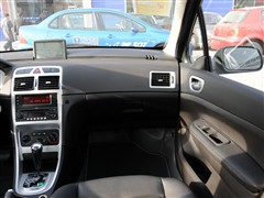 2010款 两厢 2.0L 自动舒适版