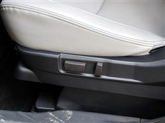 2012款 2.0L 四驱豪华型