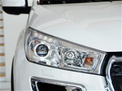 2012款 2.0L 四驱豪华型
