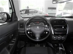 2013款 2.0L 两驱时尚型