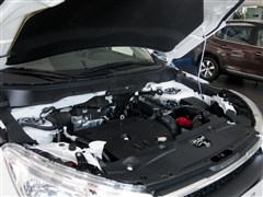 2013款 2.0L 两驱时尚型