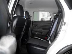 2013款 2.0L 两驱时尚型
