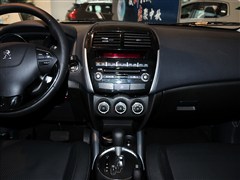 2013款 2.0L 四驱豪华型