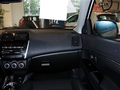 2013款 2.0L 四驱豪华型