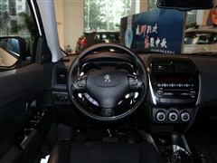 2013款 2.0L 四驱豪华型