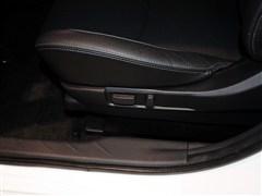 2013款 2.0L 四驱豪华型