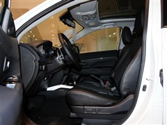 2013款 2.0L 四驱豪华型