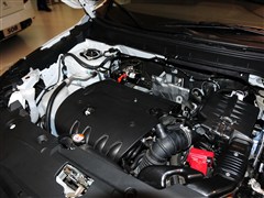 2013款 2.0L 四驱豪华型