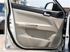 2012款 1.3L 手动豪华型 国V