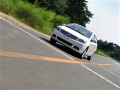 2012款 1.5L 手动豪华型