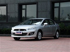 2012款 1.5T 手动时尚型