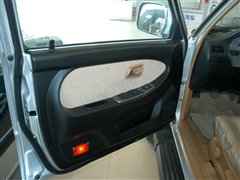 2003款 2.2L 两驱豪华型