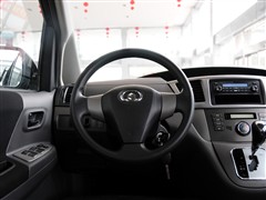 2011款 2.0L 自动标准型